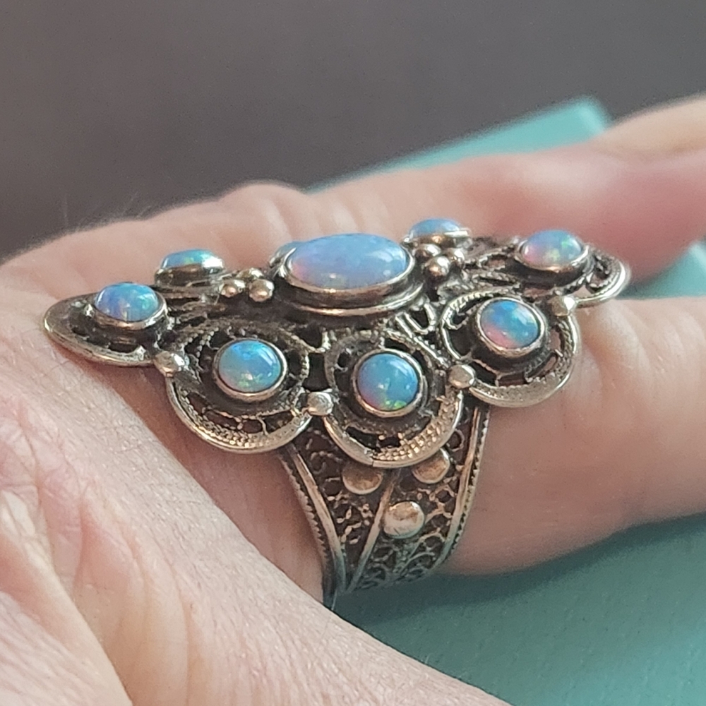Australian Blue Opal Ring set in Heavy Sterling sz 7 Natural Earth mined. - Picture 9 of 9